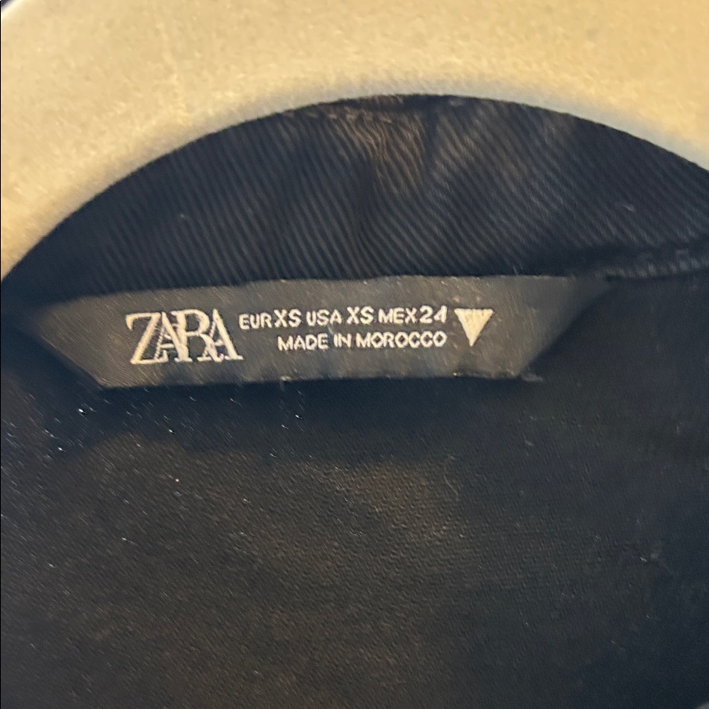 Zara blk Button-Up Jacket - Picture 2 of 2